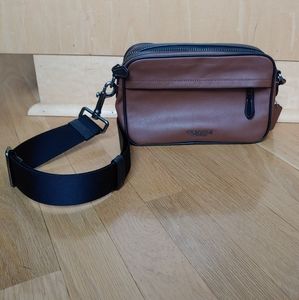 EUC Coach Graham Crossbody Bag